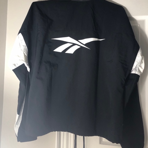 Reebok Wind Jacket NWOT - Picture 3 of 3